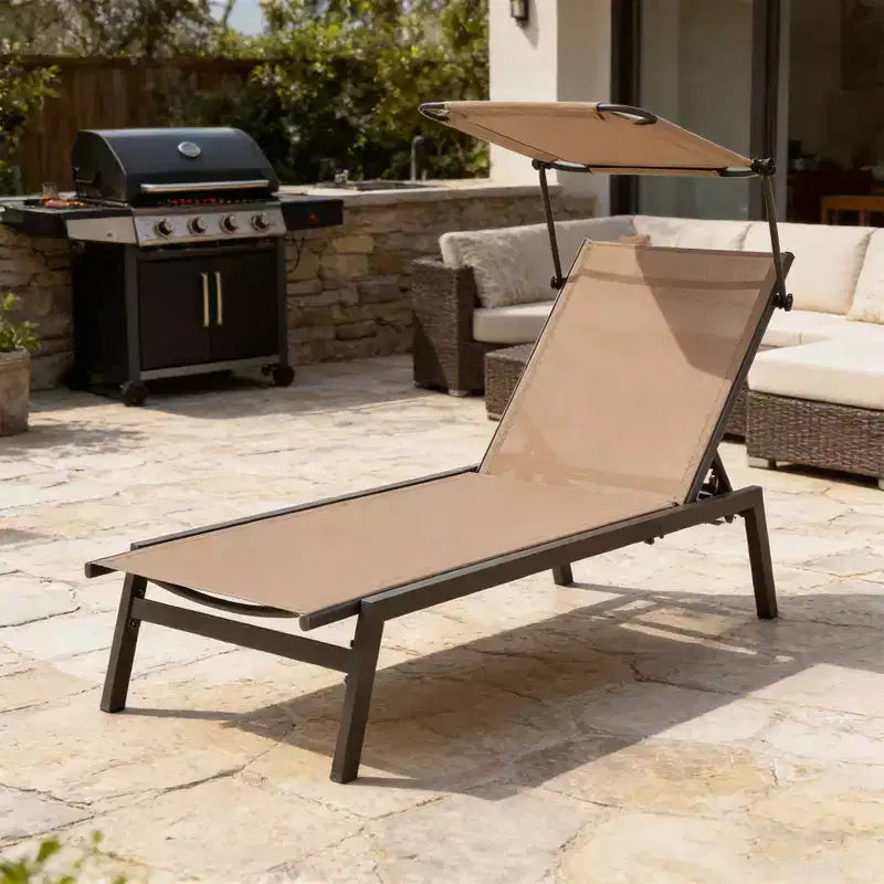Chaise longue de jardin inclinable avec pare-soleil réglable